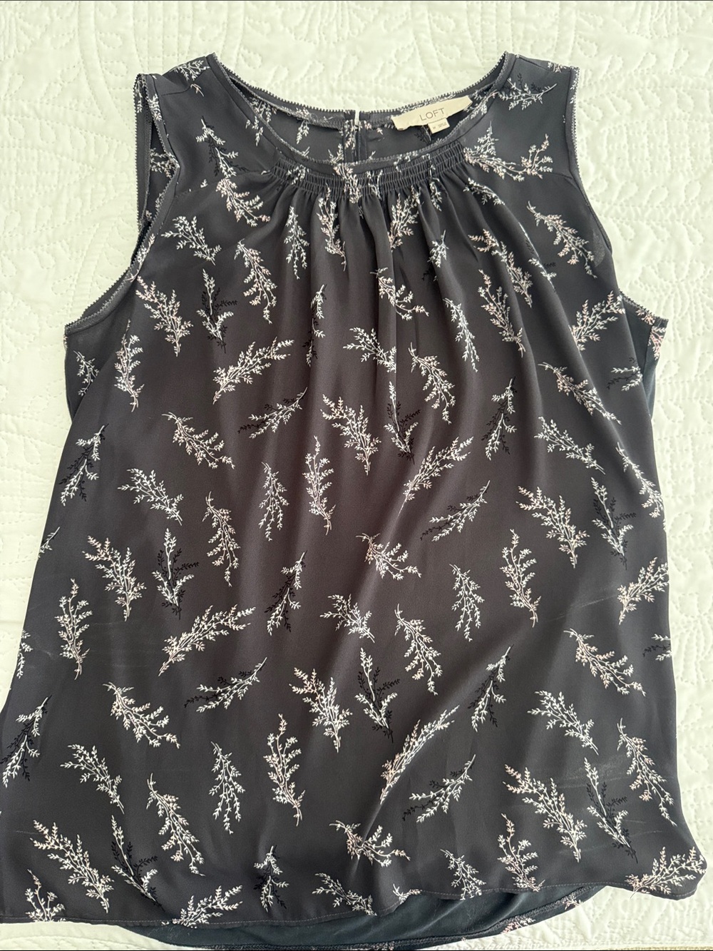 LOFT Black Sleeveless Floral Print Camisole